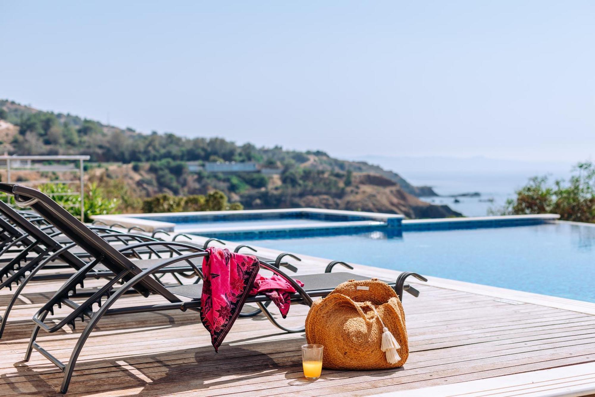 Villa Karavi Pomos Esterno foto